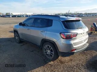 2019 Jeep Compass Altitude with VIN 3C4NJCBB0KT743606, listed as a IAAI auction lot 41468490 with 57,787 mi miles and . Bid and sale history available at DreamBid. Image 3.