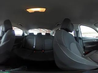 2020 Kia Forte LXS z VIN 3KPF24AD4LE223442, wystawiony jako IAAI lot #42026428 z przebiegiem 81 917 mil mil oraz . Historia ofert i sprzedaży dostępna na DreamBid. Obrazek 19.