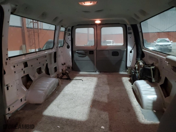 2007 Ford Econoline Wagon XL with VIN 1FBSS31L47DA97014, listed as a Copart auction lot 82583214 with 227,766 mi miles and Clean Title. Bid and sale history available at carsss.com. Image 10.
