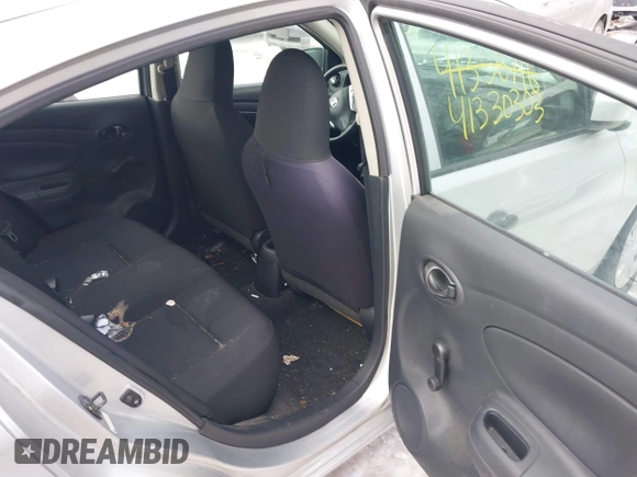 2016 Nissan Versa SV with VIN 3N1CN7AP5GL809383, listed as a IAAI auction lot 41330303 with 101,375 mi miles. Bid and sale history available at carsss.com. Image 8.