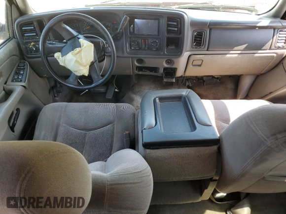 2004 Chevrolet Tahoe LS with VIN 1GNEC13VX4R123064, listed as a Copart auction lot 59442445 with 384,621 mi miles and Salvage title. Bid and sale history available at DreamBid. Image 8.