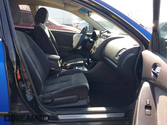 2007 Nissan Altima 2.5 with VIN 1N4AL21E57N429557, listed as a IAAI auction lot 41621114 with 173,525 mi miles. Bid and sale history available at carsss.com. Image 5.