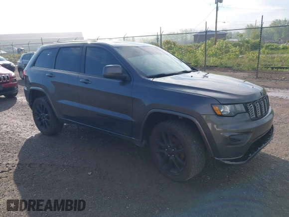 2017 Jeep Grand Cherokee Laredo z VIN 1C4RJFAG1HC744669, wystawiony jako IAAI lot #42269885 z przebiegiem 123 271 mil mil oraz . Historia ofert i sprzedaży dostępna na DreamBid. Obrazek 1.
