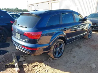 2014 Audi Q7 3.0T S line Prestige with VIN WA1DGAFEXED018456, listed as a IAAI auction lot 41705494 with 114,760 mi miles. Bid and sale history available at carsss.com. Image 4.