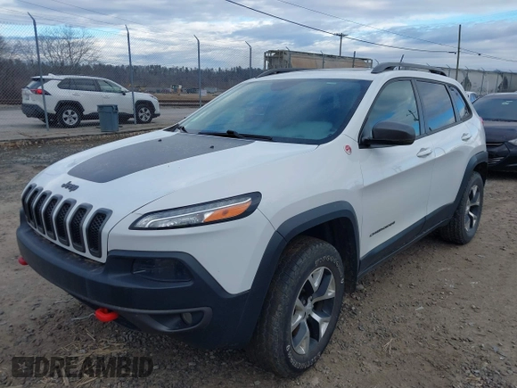 2017 Jeep Cherokee Trailhawk z VIN 1C4PJMBS4HW647835, wystawiony jako IAAI lot #41375077 z przebiegiem 87 208 mil mil oraz . Historia ofert i sprzedaży dostępna na DreamBid. Obrazek 17.