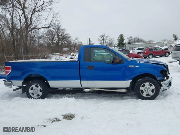2014 Ford F-150 XL with VIN 1FTMF1CM4EKE36883, listed as a IAAI auction lot 41317737 with 50,667 mi miles. Bid and sale history available at carsss.com. Image 14.