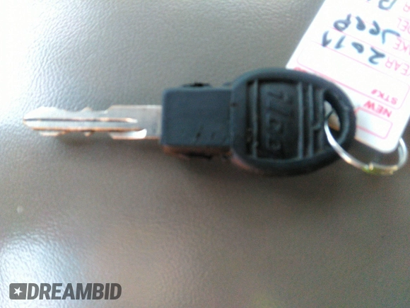 2011 Jeep Grand Cherokee Laredo with VIN 1J4RR4GG4BC558193, listed as a IAAI auction lot 40055870 with 110,939 mi miles and . Bid and sale history available at DreamBid. Image 11.