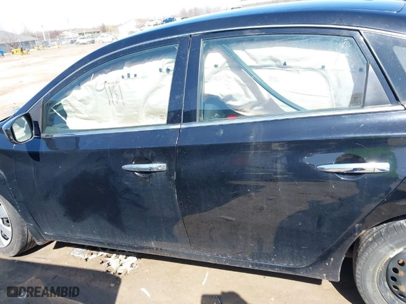 2016 Nissan Sentra SR with VIN 3N1AB7AP2GL683371, listed as a IAAI auction lot 41817502 with 82,072 mi miles. Bid and sale history available at carsss.com. Image 15.