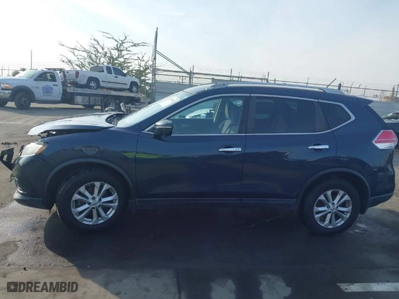 2015 Nissan Rogue S with VIN KNMAT2MT5FP572449, listed as a IAAI auction lot 41442642 with 101,812 mi miles. Bid and sale history available at carsss.com. Image 13.