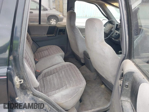 1994 Jeep Grand Cherokee Laredo with VIN 1J4GZ58S2RC118838, listed as a IAAI auction lot 42047224 with 160,715 mi miles. Bid and sale history available at carsss.com. Image 8.