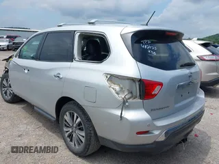 2018 Nissan Pathfinder SV with VIN 5N1DR2MM8JC650965, listed as a IAAI auction lot 42673823 with 113,611 mi miles and . Bid and sale history available at DreamBid. Image 3.