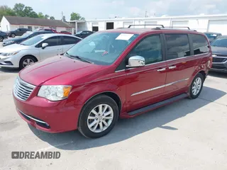 2015 Chrysler Town & Country Limited Platinum with VIN 2C4RC1GG6FR629851, listed as a IAAI auction lot 41903953 with 174,066 mi miles. Bid and sale history available at carsss.com. Image 17.
