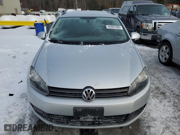 2011 Volkswagen Jetta TDI with VIN 3VWML7AJ5BM683240, listed as a Copart auction lot 42097595 with 197,114 mi miles and Salvage title. Bid and sale history available at DreamBid. Image 5.