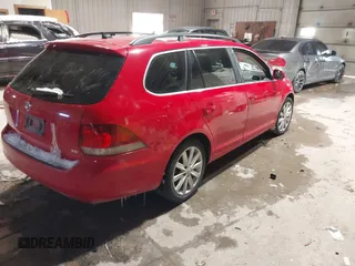 2014 Volkswagen Jetta SportWagen TDI with VIN 3VWPL7AJ1EM614059, listed as a IAAI auction lot 41572363 with 1 mi miles. Bid and sale history available at carsss.com. Image 4.