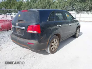 2011 Kia Sorento LX with VIN 5XYKT3A19BG069582, listed as a IAAI auction lot 42172861 with Not Provided miles and . Bid and sale history available at DreamBid. Image 4.
