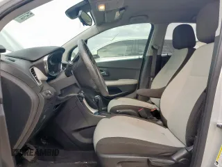 2021 Chevrolet Trax LS with VIN KL7CJKSB0MB327333, listed as a Copart auction lot 51139865 with 33,656 mi miles and Clean Title. Bid and sale history available at carsss.com. Image 7.