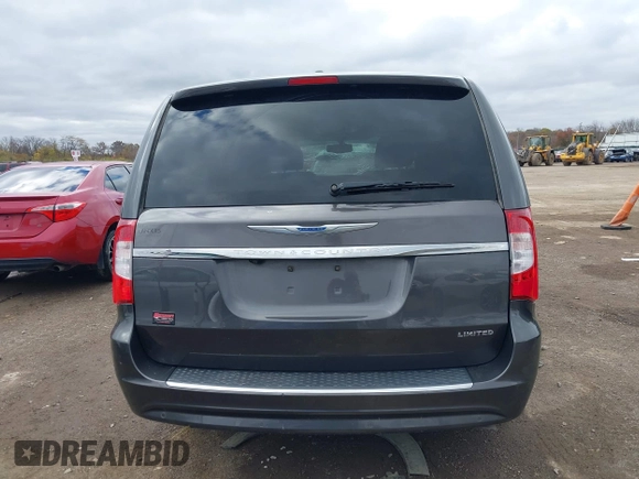 2016 Chrysler Town & Country Limited Platinum with VIN 2C4RC1GG8GR120023, listed as a IAAI auction lot 40808283 with 162,560 mi miles. Bid and sale history available at carsss.com. Image 16.