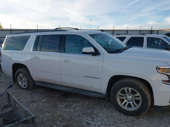 2015 Chevrolet Suburban LT with VIN 1GNSCJKC4FR149178, listed as a IAAI auction lot 40748137 with NaN miles. Bid and sale history available at carsss.com. Image 13.