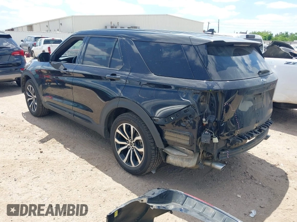 2022 Ford Explorer ST-Line with VIN 1FMSK7KH7NGB05501, listed as a IAAI auction lot 41989567 with 58,895 mi miles and . Bid and sale history available at DreamBid. Image 3.