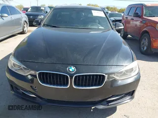2013 BMW 3 Series 328i xDrive с VIN WBA3B3C51DF543955, выставлен на аукционе IAAI как лот 42510430 с пробегом 87 280 миль миль и . История ставок и продаж доступна на DreamBid. Изображение 12.