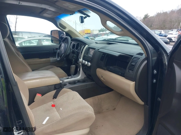 2007 Toyota Tundra SR5 with VIN 5TBBV54187S454250, listed as a IAAI auction lot 41805487 with 164,020 mi miles. Bid and sale history available at carsss.com. Image 5.