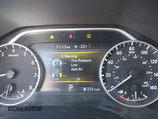 2017 Nissan Maxima SR with VIN 1N4AA6AP4HC453943, listed as a IAAI auction lot 41888527 with 130,577 mi miles and . Bid and sale history available at DreamBid. Image 7.
