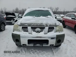 2004 Nissan Titan LE with VIN 1N6AA07B84N519070, listed as a Copart auction lot 44267185 with 325,656 mi miles and Clean Title. Bid and sale history available at carsss.com. Image 5.