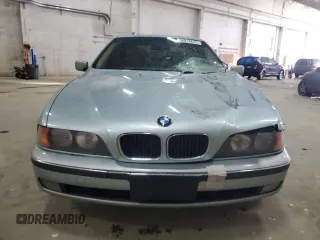1998 BMW 5 Series 528iA with VIN WBADD6328WBW40098, listed as a Copart auction lot 52914675 with 249,562 mi miles and Salvage Title. Bid and sale history available at carsss.com. Image 5.