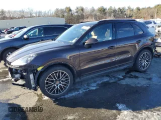 2019 Porsche Cayenne S z VIN WP1AB2AY6KDA64505, wystawiony jako Copart lot #45087305 z przebiegiem 70 742 mil mil oraz Szkoda całkowita • Salvage title. Historia ofert i sprzedaży dostępna na DreamBid. Obrazek 1.