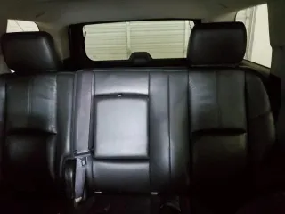 2012 Chevrolet Tahoe LT z VIN 1GNSKBE06CR157112, wystawiony jako Copart lot #55932895 z przebiegiem 185 934 mil mil oraz Szkoda całkowita • Salvage title. Historia ofert i sprzedaży dostępna na DreamBid. Obrazek 10.