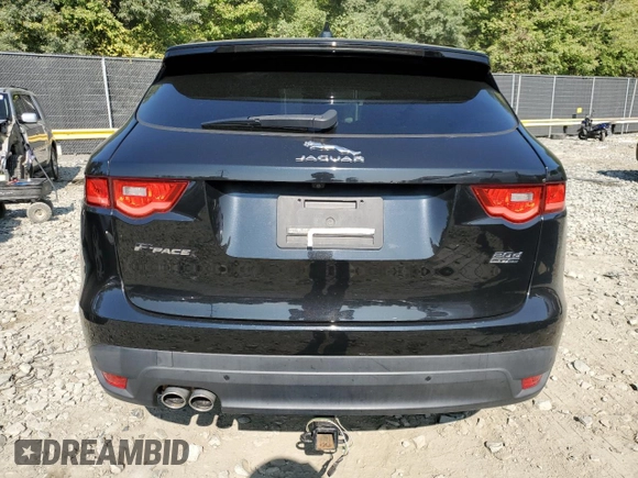 2017 Jaguar F-Pace 20d R-Sport with VIN SADCL2BN3HA097049, listed as a Copart auction lot 71274544 with 131,117 mi miles and Clean Title. Bid and sale history available at DreamBid. Image 6.