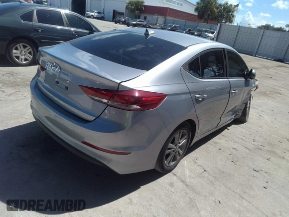 2017 Hyundai Elantra Limited z VIN 5NPD84LF3HH139331, wystawiony jako IAAI lot #41453278 z przebiegiem 110 286 mil mil oraz . Historia ofert i sprzedaży dostępna na DreamBid. Obrazek 4.