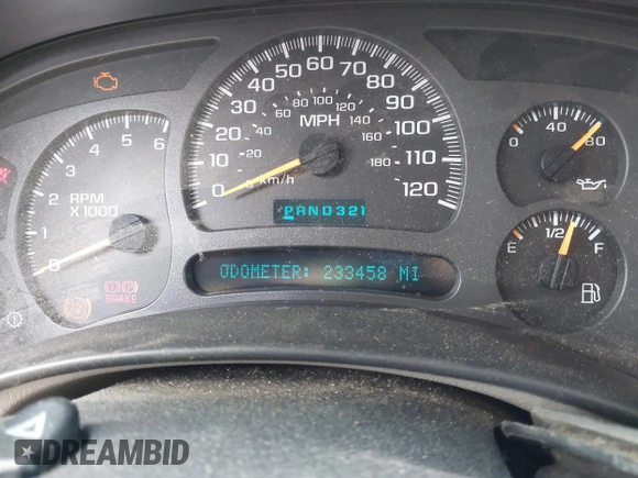 2003 GMC Sierra 1500 SLT with VIN 2GTEC19TX31404836, listed as a IAAI auction lot 42011067 with 233,458 mi miles and . Bid and sale history available at carsss.com. Image 7.