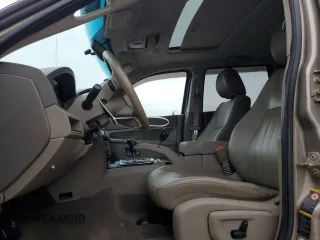 2005 Jeep Grand Cherokee Laredo с VIN 1J8HR48N85C586137, выставлен на аукционе Copart как лот 60071895 с пробегом Не указан миль и Чистый • Clean title. История ставок и продаж доступна на DreamBid. Изображение 7.