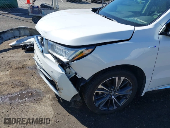 2020 Acura MDX Sport Hybrid w/Technology Pkg with VIN 5J8YD7H58LL000333, listed as a IAAI auction lot 41817961 with 59,463 mi miles. Bid and sale history available at carsss.com. Image 17.