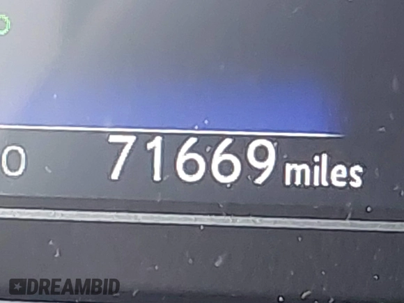 2020 Lexus UX 250h with VIN JTHX9JBHXL2033589, listed as a IAAI auction lot 42113363 with 71,669 mi miles and . Bid and sale history available at DreamBid. Image 15.