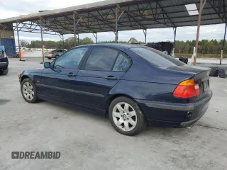 2001 BMW 3 Series 325i with VIN WBAAV33491FU89290, listed as a Copart auction lot 81671414 with 222,339 mi miles and Clean Title. Bid and sale history available at carsss.com. Image 2.