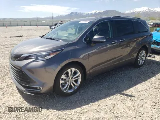 2023 Toyota Sienna Platinum z VIN 5TDERKEC8PS178157, wystawiony jako Copart lot #51827094 z przebiegiem 9 271 mil mil oraz . Historia ofert i sprzedaży dostępna na DreamBid. Obrazek 1.