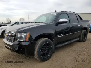 2012 Chevrolet Avalanche LTZ with VIN 3GNTKGE75CG211935, listed as a Copart auction lot 76454444 with 35,555 mi miles and Salvage Title. Bid and sale history available at carsss.com. Image 1.