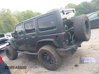 2018 Jeep Wrangler Unlimited Sport S с VIN 1C4BJWDG0JL854437, выставлен на аукционе IAAI как лот 42028024 с пробегом 147 000 миль миль и . История ставок и продаж доступна на DreamBid. Изображение 14.