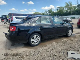 2006 Volkswagen Jetta 1.9L TDI z VIN 3VWDT71K46M043065, wystawiony jako Copart lot #62080885 z przebiegiem 279 917 mil mil oraz Nie do naprawy • Non repairable. Historia ofert i sprzedaży dostępna na DreamBid. Obrazek 3.