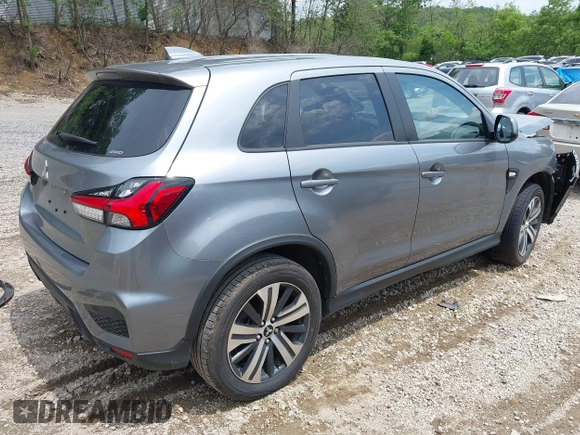 2022 Mitsubishi Outlander ES с VIN JA4ARUAU6NU023375, выставлен на аукционе IAAI как лот 42547104 с пробегом 20 720 миль миль и . История ставок и продаж доступна на DreamBid. Изображение 4.
