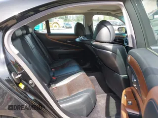 2012 Lexus LS 460 z VIN JTHBL5EF4C5108833, wystawiony jako IAAI lot #42121435 z przebiegiem 155 772 mil mil oraz . Historia ofert i sprzedaży dostępna na DreamBid. Obrazek 8.