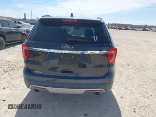 2017 Ford Explorer XLT with VIN 1FM5K7D8XHGA75280, listed as a IAAI auction lot 41805962 with 114,633 mi miles and . Bid and sale history available at carsss.com. Image 17.