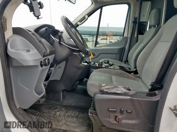 2016 Ford Transit with VIN 1FDYR3XG0GKB33168, listed as a Copart auction lot 63456135 with 368,683 mi miles and Clean title. Bid and sale history available at DreamBid. Image 7.