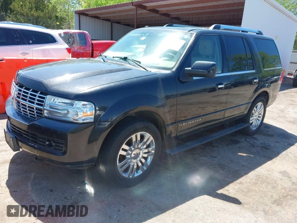 2010 Lincoln Navigator z VIN 5LMJJ2H59AEJ04450, wystawiony jako IAAI lot #42076939 z przebiegiem 87 117 mil mil oraz . Historia ofert i sprzedaży dostępna na DreamBid. Obrazek 2.