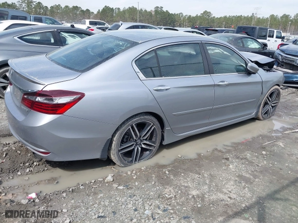 2017 Honda Accord Sedan Sport with VIN 1HGCR2F53HA013608, listed as a IAAI auction lot 41786509 with 85,070 mi miles. Bid and sale history available at carsss.com. Image 4.