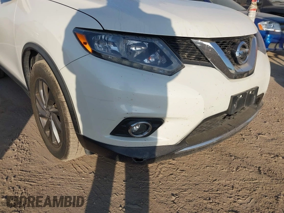 2016 Nissan Rogue SV with VIN KNMAT2MT1GP686630, listed as a IAAI auction lot 42000985 with 131,058 mi miles. Bid and sale history available at carsss.com. Image 6.