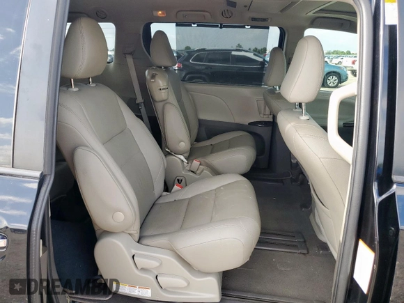 2020 Toyota Sienna XLE Auto Access Seat z VIN 5TDYZ3DC3LS081091, wystawiony jako Copart lot #60678655 z przebiegiem 121 443 mil mil oraz Szkoda całkowita • Salvage title. Historia ofert i sprzedaży dostępna na DreamBid. Obrazek 11.