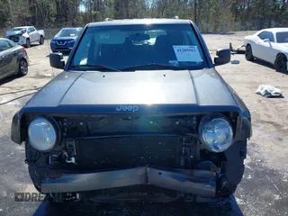2014 Jeep Patriot Latitude with VIN 1C4NJRFB3ED886007, listed as a IAAI auction lot 41285963 with 127,007 mi miles and . Bid and sale history available at DreamBid. Image 6.